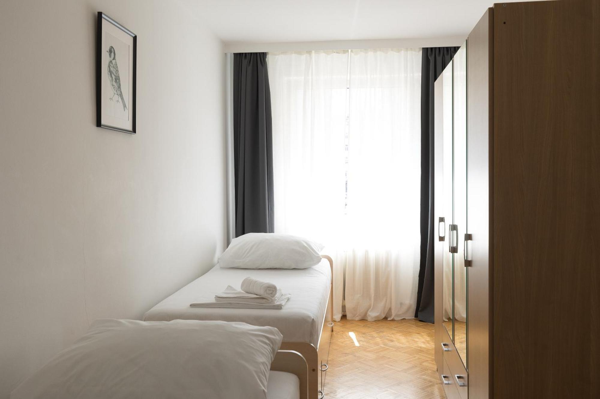 Retro Apartment In The City Center. Vienna Esterno foto